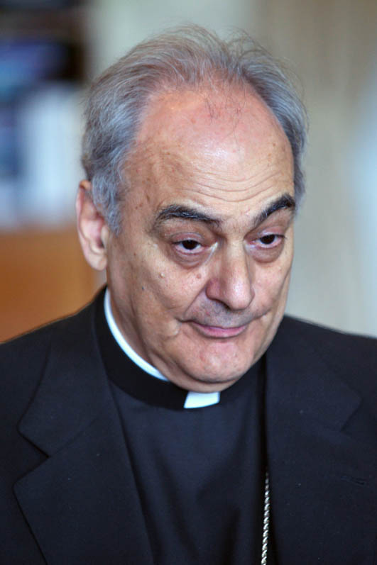Епископ М. Санчес Сорондо.