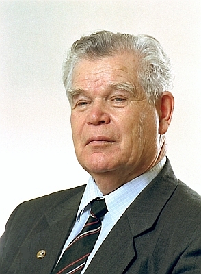 Академик Сурков Виктор Семенович (jpg, 94 Kб)